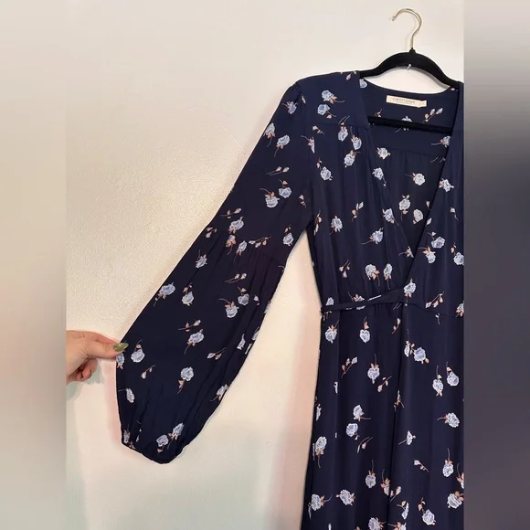 Christy Dawn Bergen Wrap Dress in Midnight Rose Navy Size Large - Picture 4 of 7